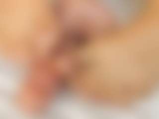 angie-leonn's Live Sex Cam Show