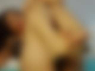 angie-leonn's Live Sex Cam Show