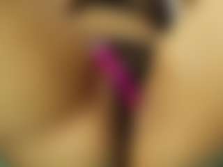 angie-leonn's Live Sex Cam Show