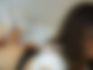 Live cam show with angie-leonn - Domination on Latina Girls