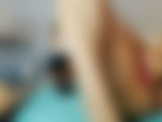 angie-leonn's Live Sex Cam Show
