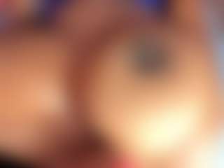 Live cam show with AriaGreenn - Camel Toe on Fit Hotties