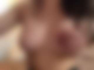 EdenJackiewicz's Live Sex Cam Show