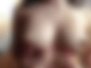 EdenJackiewicz's Live Sex Cam Show