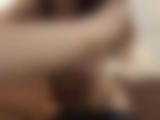 Live cam show with EdenJackiewicz - Twerk on Soda Cam