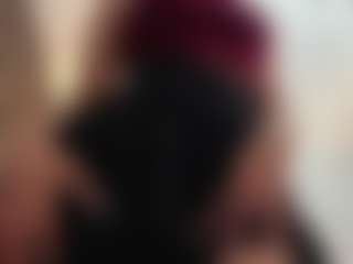 Show di cam dal vivo con EdenJackiewicz - Facial su Camsoda