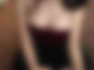 Live cam show with EdenJackiewicz - Smoking on Camsoda