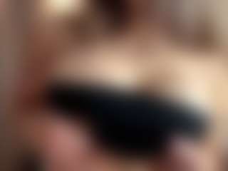 Live cam show with EdenJackiewicz - Twerk on madthumbs