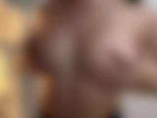 Live cam show with EdenJackiewicz - Bikini on Camsoda