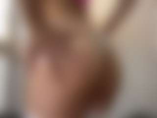 EdenJackiewicz's Live Sex Cam Show