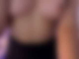 EdenJackiewicz's Live Sex Cam Show