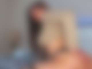 Live cam show with Jesselle Vega - Brown Hair on testsause.com