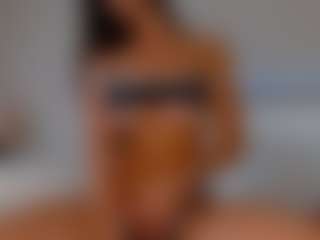 Jesselle Vega's Live Sex Cam Show
