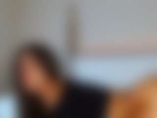Live cam show with Jesselle Vega - Drinking on CamwithHer