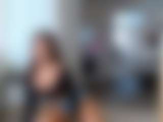 Live cam show with Jesselle Vega - Short on CSO-WL