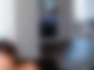 Live cam show with Jesselle Vega - Strip Brown Hair on Camsoda