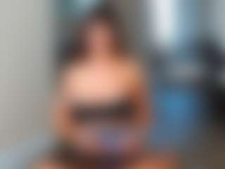 Jesselle Vega's Live Sex Cam Show