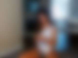 Jesselle Vega's Live Sex Cam Show