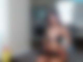 Live cam show with Jesselle Vega - Ride Torso on TastyBlacksLive