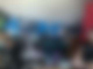 Live cam show with leticiafox77 - Tease on TottyGirls