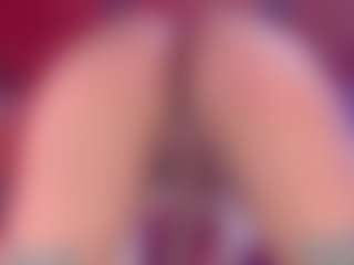 Live cam show with nathashabigass - Tease on Camsoda