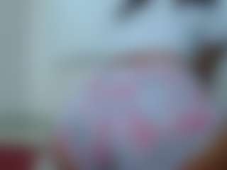 Live cam show with amannemisa - Massage on Camsoda Late Night