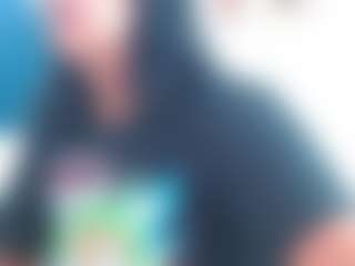 Live cam show with amannemisa - Hairy Pussy on Strip Flash - Live Sex Shows