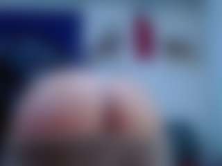 Live cam show with amannemisa - Hairy Pussy on Free Soda