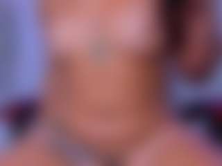 Live cam show with amannemisa - Sexy on madthumbs