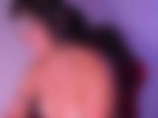 Live cam show with amannemisa - Nipple Piercings on Dolls Live
