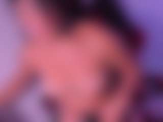Live cam show with amannemisa - Cute on TeamSkeetLive