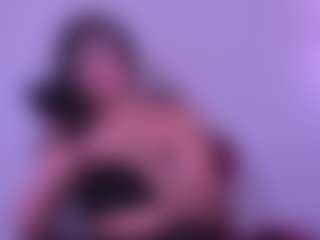 Live cam show with amannemisa - Hairy Pussy on CamClone