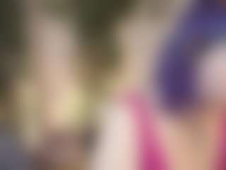 Live cam show with Eli's a succubus - Aussie on CamwithHer