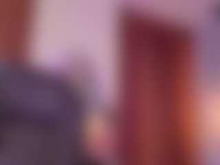 Live cam show with tanishaluxxx - Facial Piercings on camtv