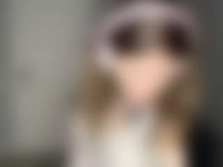 SarahBlint's Live Sex Cam Show