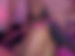 Avery Vale's Live Sex Cam Show