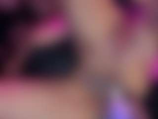 Avery Vale's Live Sex Cam Show