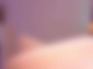 Live cam show with BabyMlem - Thick on SxyPornLive