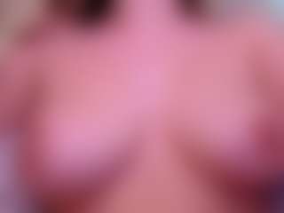 Live cam show with BabyMlem - Moaning on CamClone
