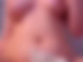 Live cam show with BabyMlem - Thick on StripNow