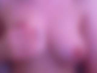 Live cam show with BabyMlem - Moaning on Camsoda