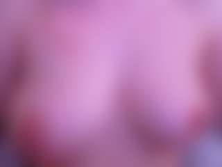 Live cam show with BabyMlem - Thick on Mixed Magazine Live
