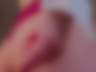 Live cam show with BabyMlem - Smoking on 1on1-livenow