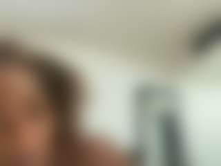 Live cam show with thebrainiacbimbo - Public Ebony on Camsoda Late Night