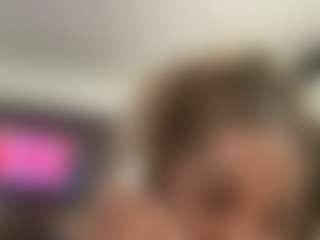 Live cam show with thebrainiacbimbo - Kinky on TeamSkeetLive