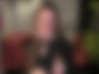 Live cam show with EmmaBloomm - Moaning on realtime-chat