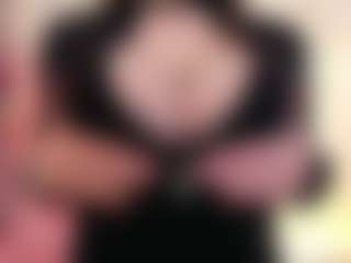 EmmaBloomm's Live Sex Cam Show