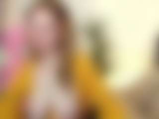 EmmaBloomm's Live Sex Cam Show