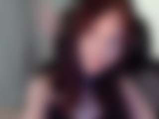 Live cam show with Kama - Asian Petite on Camsoda