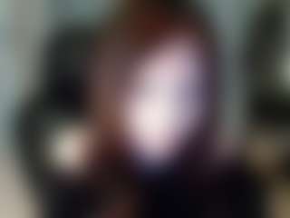 Live cam show with Kama - Asian Teen (18+) on LiveSexCams6